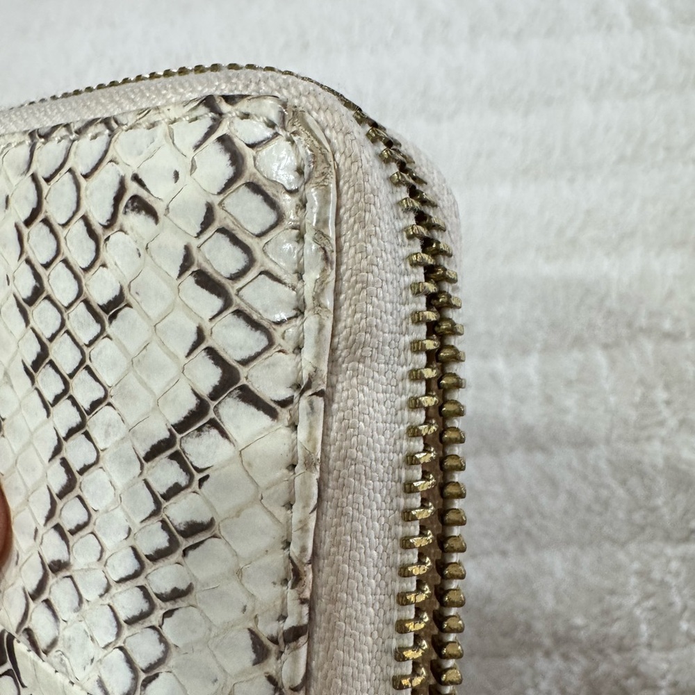 C Wonder Snakeskin Wallet - Picture 11 of 13